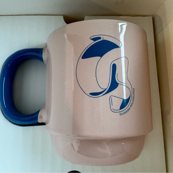 Glossier Philadelphia Exclusive Mug NWT - Picture 4 of 8